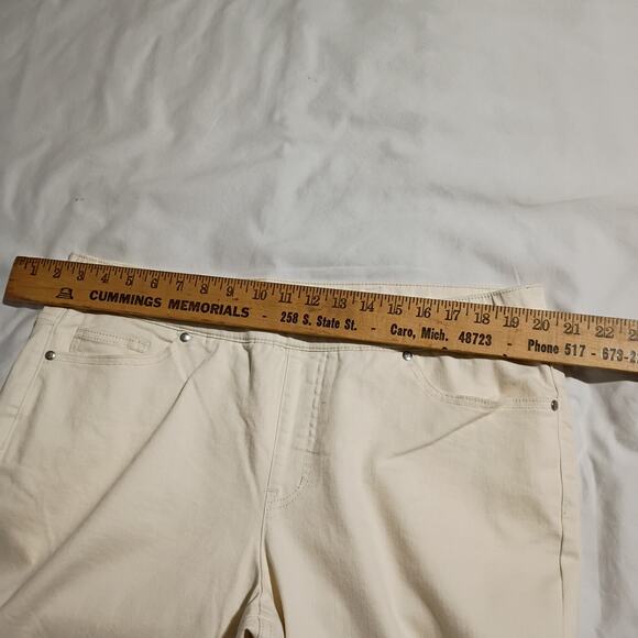 16P Pearled Straight-Leg Cream Jean Jegging Pants Isaac Mizrahi LIVE Easy Care - Picture 7 of 10